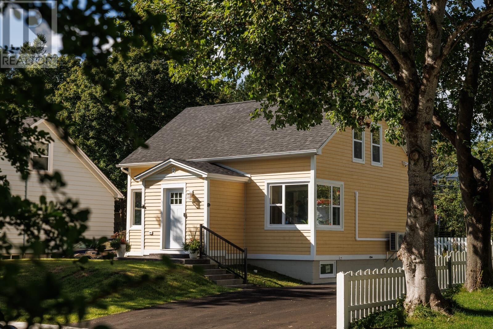 Property Photo:  2 Milbanke Street  NL A1B 1P3 