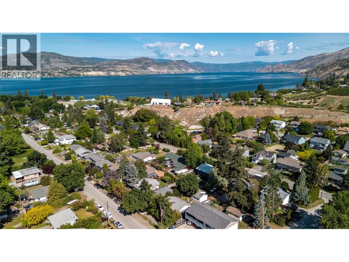 Property Photo:  725 Ritchie Avenue  BC V0H 1N0 