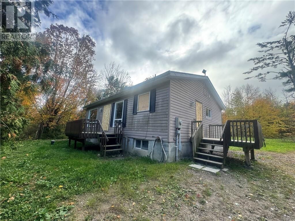 Property Photo:  2000 Richards Road  ON P0H 1V0 