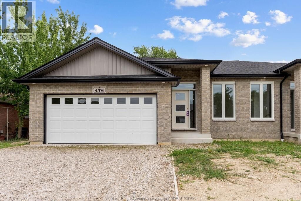 Property Photo:  476 Railway Avenue  ON N0R 1A0 