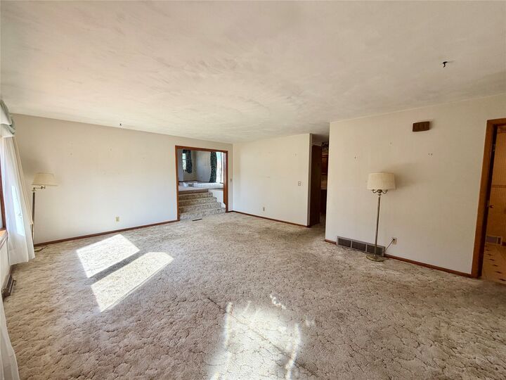 Property Photo: 5931 Crest Drive PA 16509
