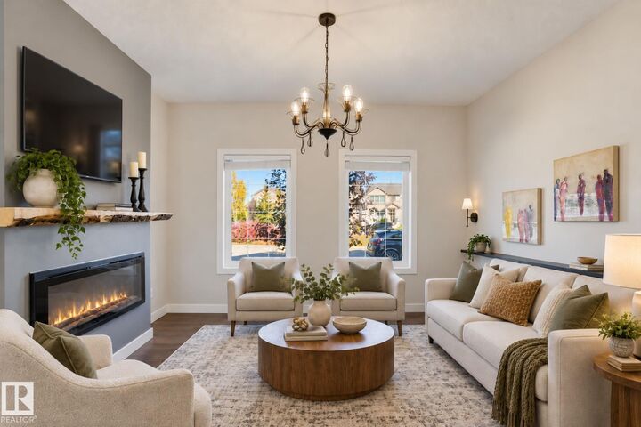 Property Photo:  6117 176A Avenue NW  AB T5Y 3N9 