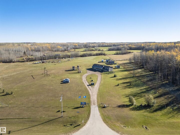 Property Photo: 49329 Rge Road 65 AB T7A 1S3