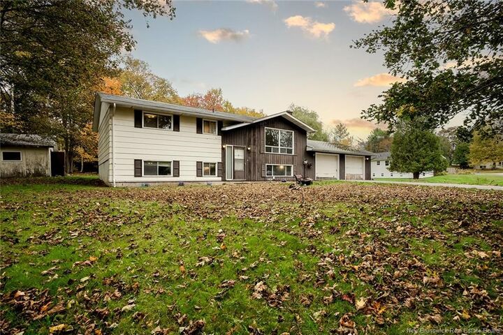 Photo de la propriété:  118 Myles Avenue  NB E2E 1G1 