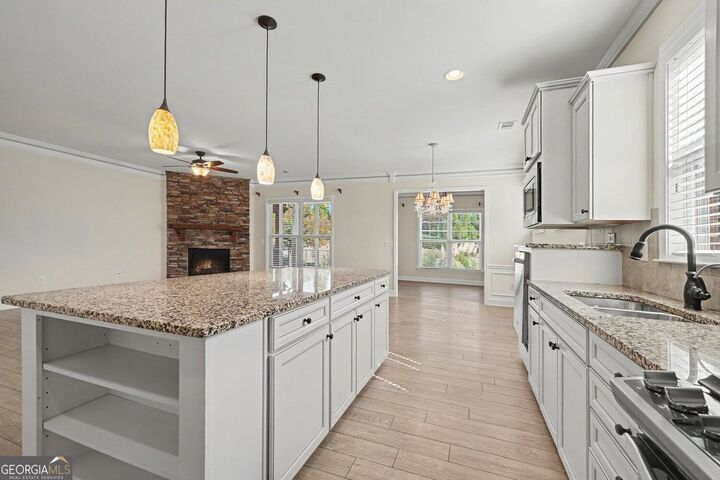 Property Photo:  2965 Thistle Trail  GA 30024 