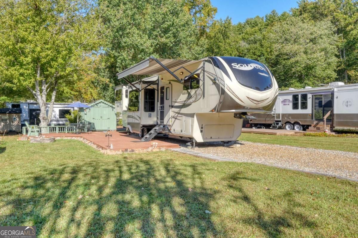 Property Photo:  49 Sunshine Street  GA 30512 
