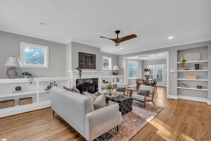 Property Photo:  160 Stall Street  SC 29609 