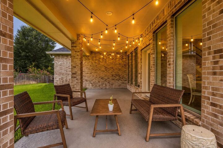 Property Photo:  149 S Carson Cub Court  TX 77316 