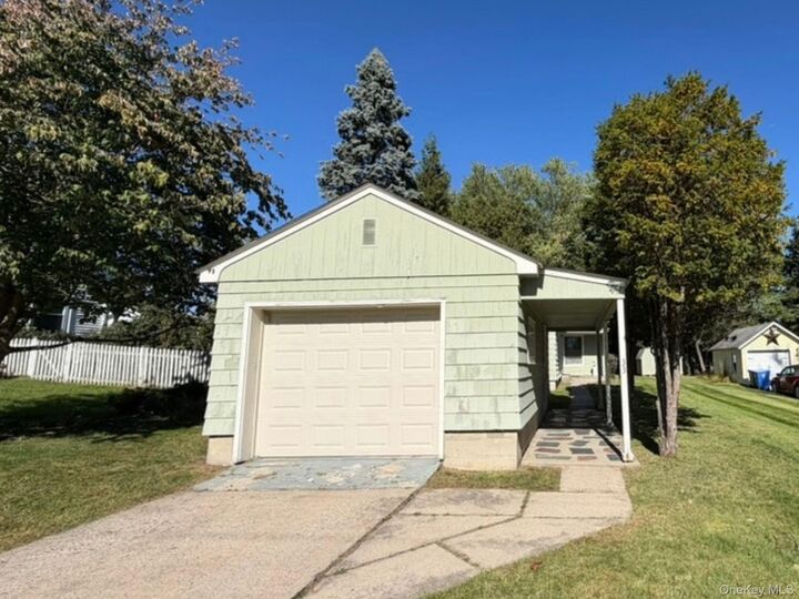 Property Photo: 33 Roosevelt Avenue NY 10940