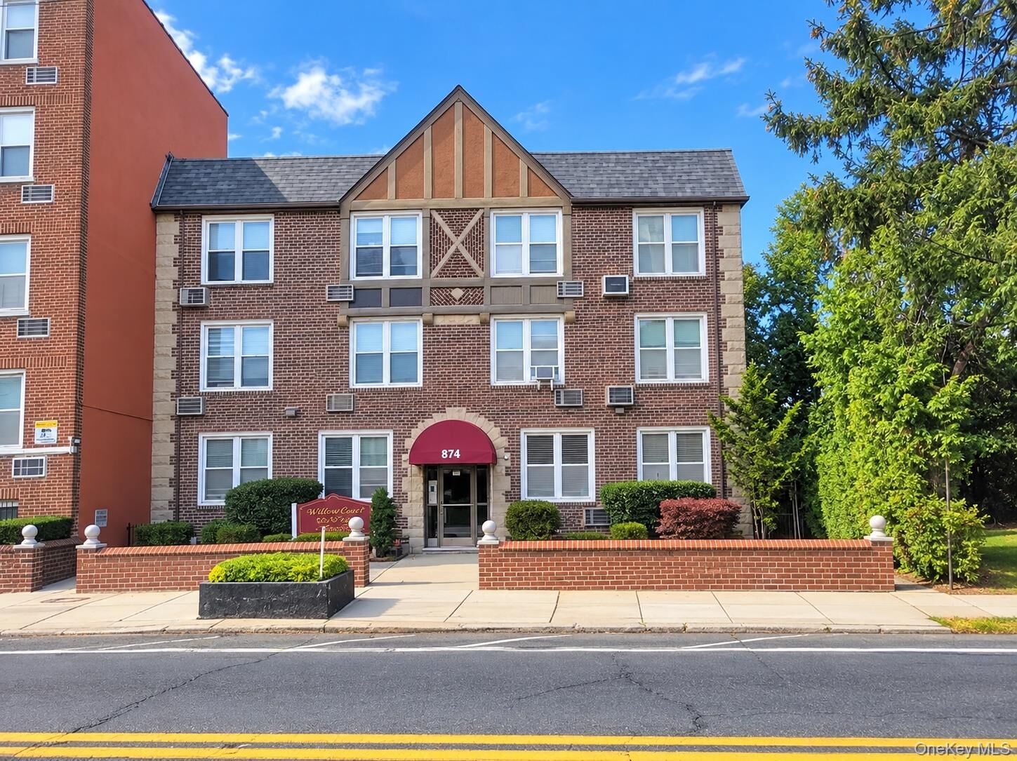 Property Photo:  874 W Broadway A3  NY 11598 