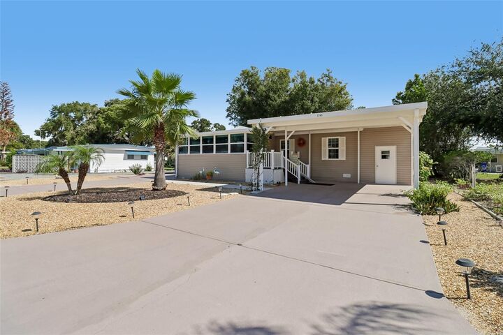 Property Photo:  2745 Vindale Road  FL 32778 