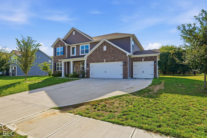 Property Photo:  7743 Fairwood Boulevard  IN 46168 