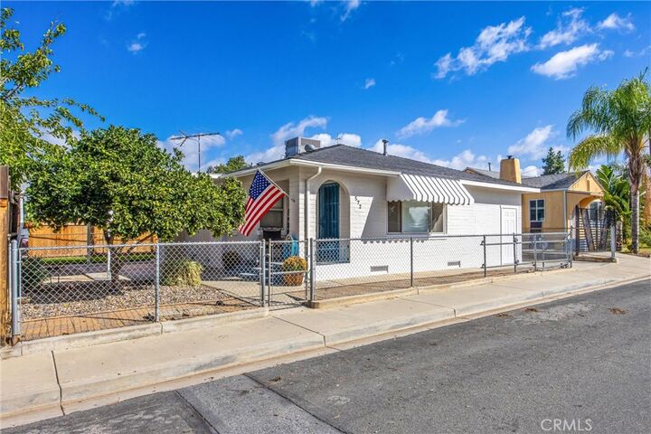 Property Photo:  572 Avenue K  CA 92320 