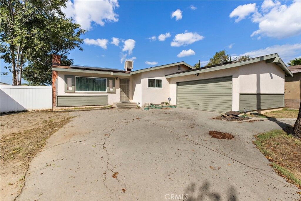 Property Photo:  5702 Osbun  CA 92404 