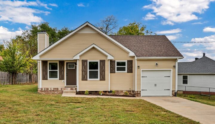 Property Photo: 3724 Lavender Cir TN 37042