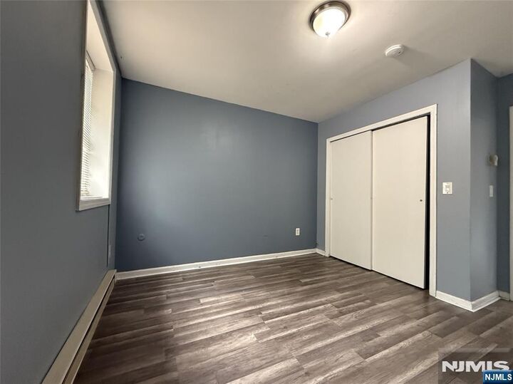 Property Photo: 600 N 6th NJ 07107