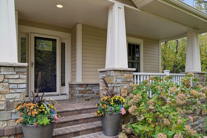 Property Photo:  14629 Lake Street Extension  MN 55345 