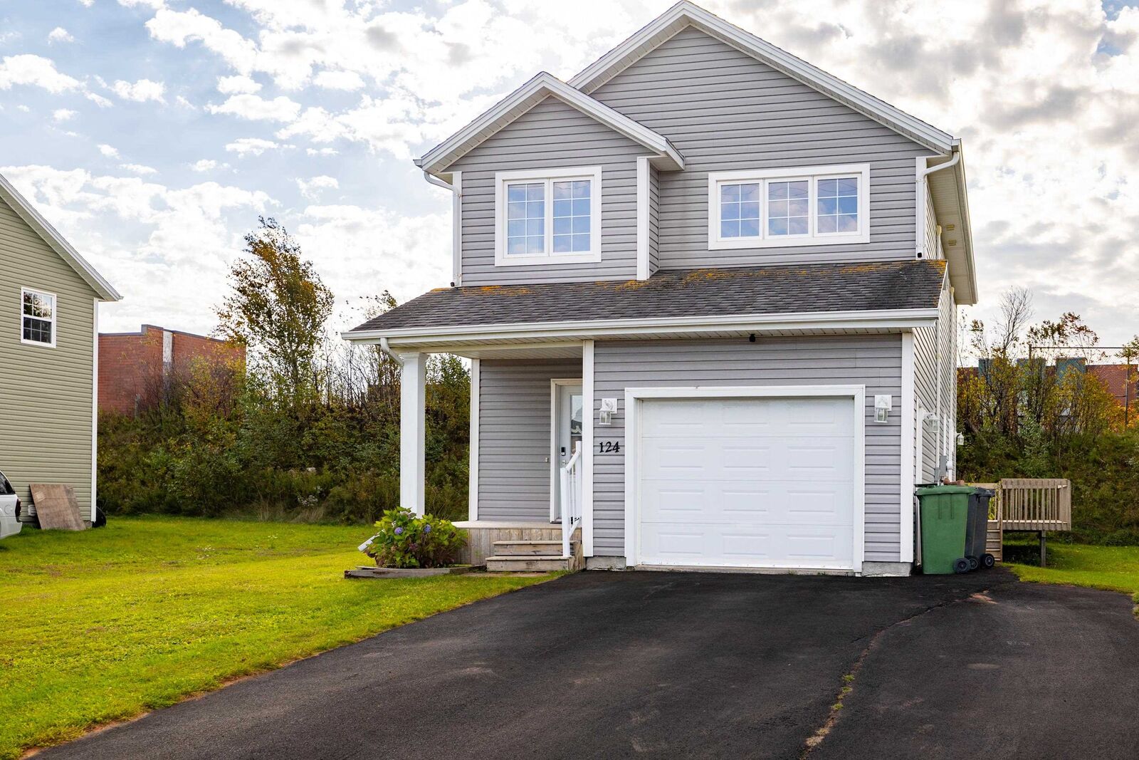 Property Photo:  124 Barbour Circle  PE C1A 0A4 