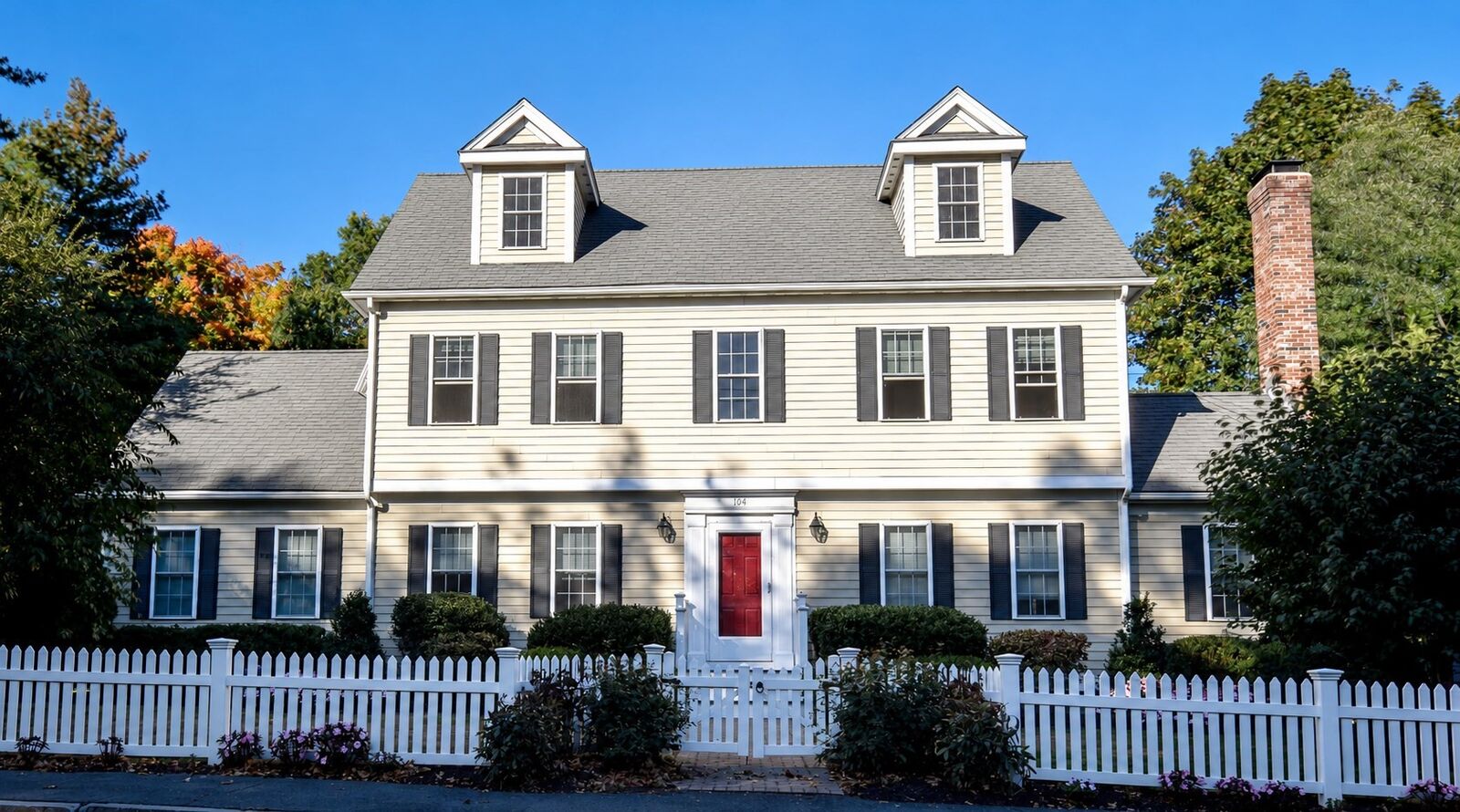 Property Photo: 104 Union Street 104 MA 01760