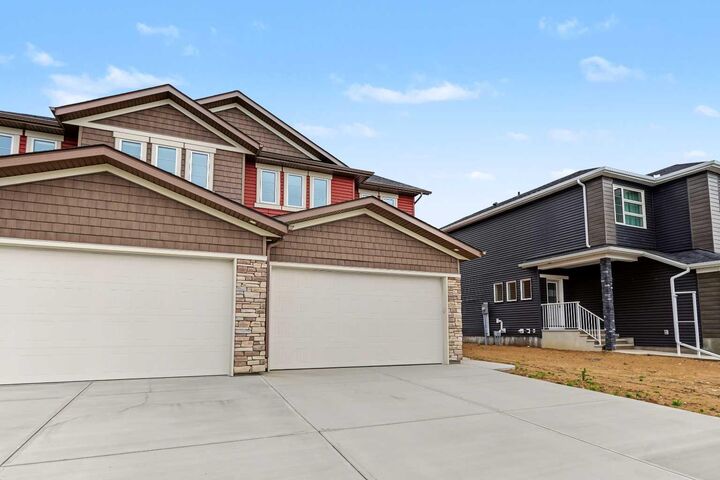 Property Photo:  369 Dawson Wharf Road  AB T1X 2W4 