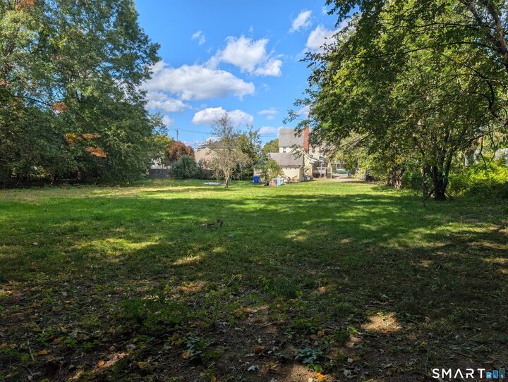 Property Photo: 83-85 Silver Lane CT 06118