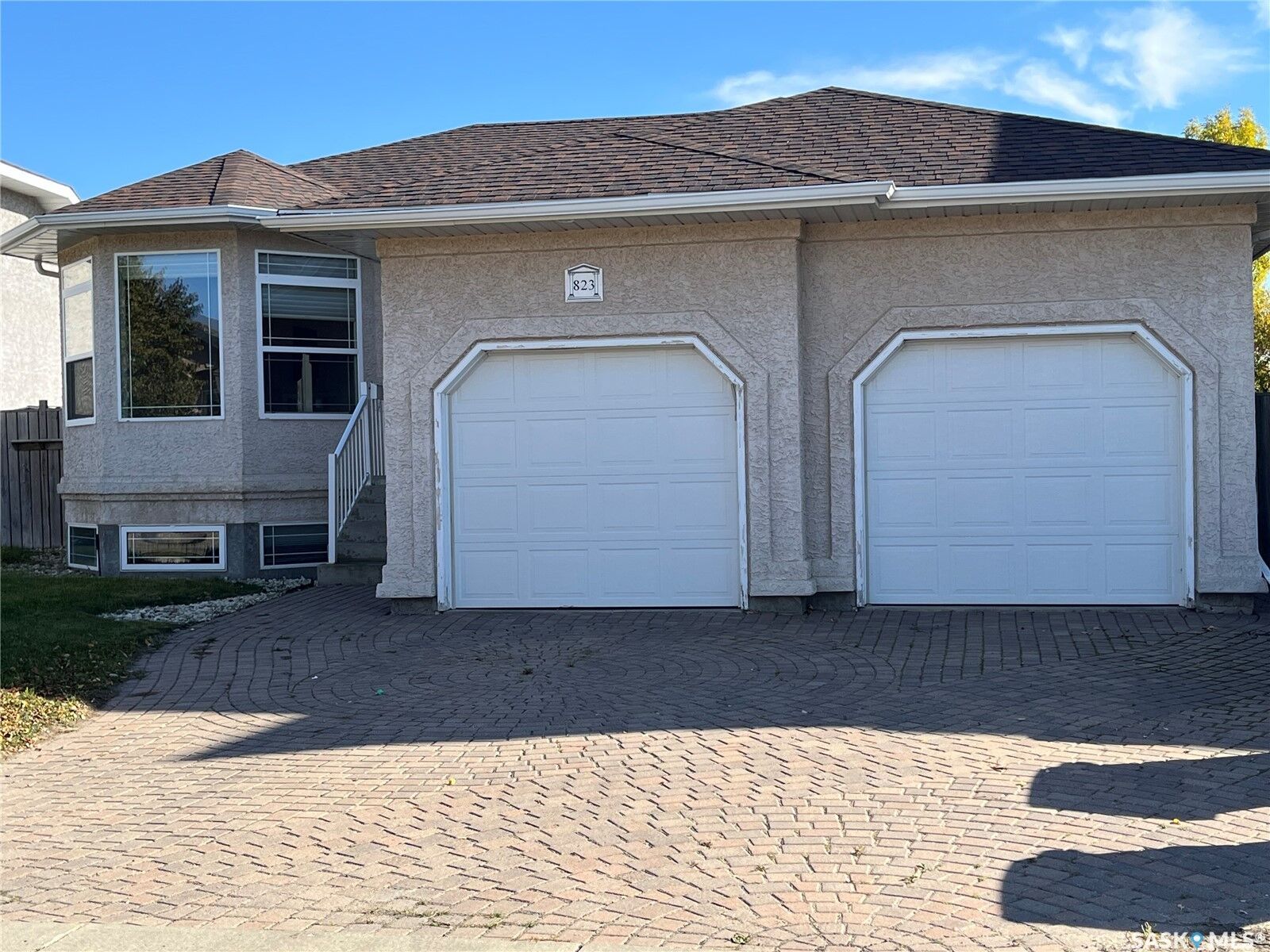 Property Photo:  823 Beechmont Lane  SK S7V 1C8 