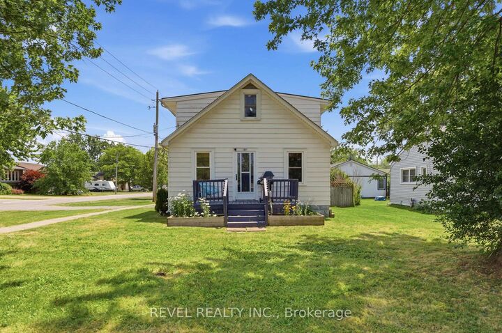 Property Photo: 1217 Orchard Avenue ON L2A 3C8