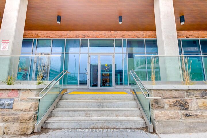 Property Photo:  60 Frederick Street 3901  ON N2H 0C7 