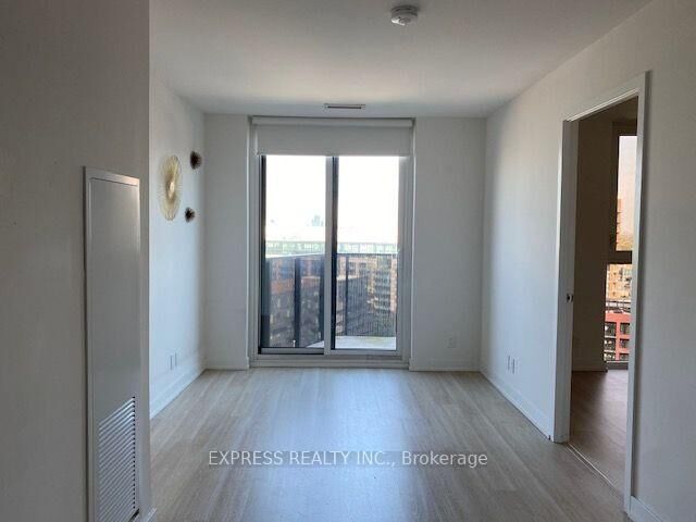 Property Photo:  30 Tretti Way 1316  ON M3H 0E3 