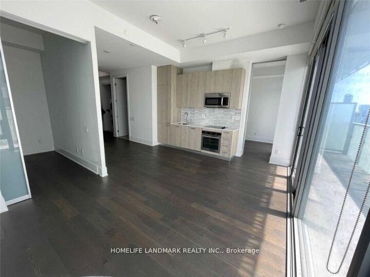 Property Photo: 50 Charles Street 5204 ON M4Y 1T1