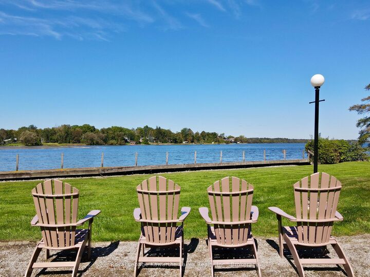Property Photo:  234 Water Street 6  ON L9L 1C4 