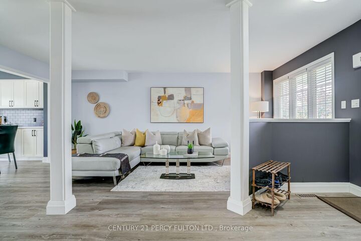 Property Photo:  1842 Dalhousie Crescent  ON L1G 8C5 