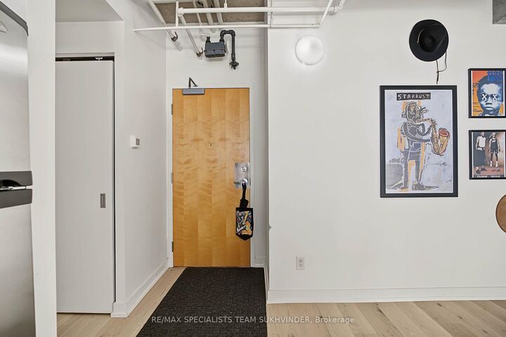Property Photo:  32 Stewart Street 606  ON M5V 3T2 