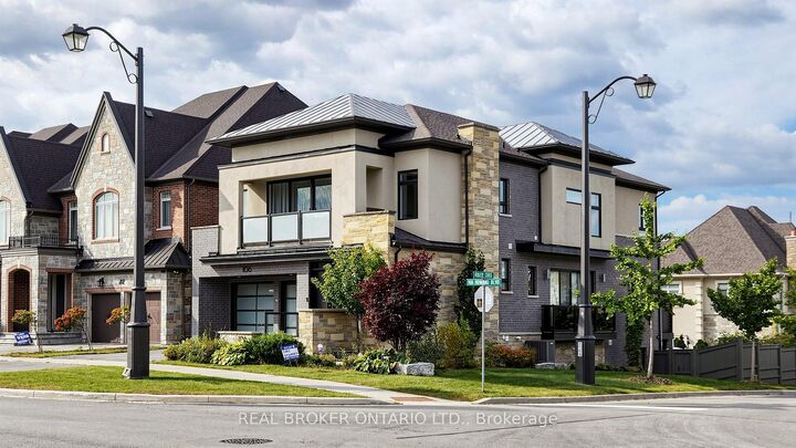 Property Photo:  106 Via Romano Boulevard  ON L6A 4X1 