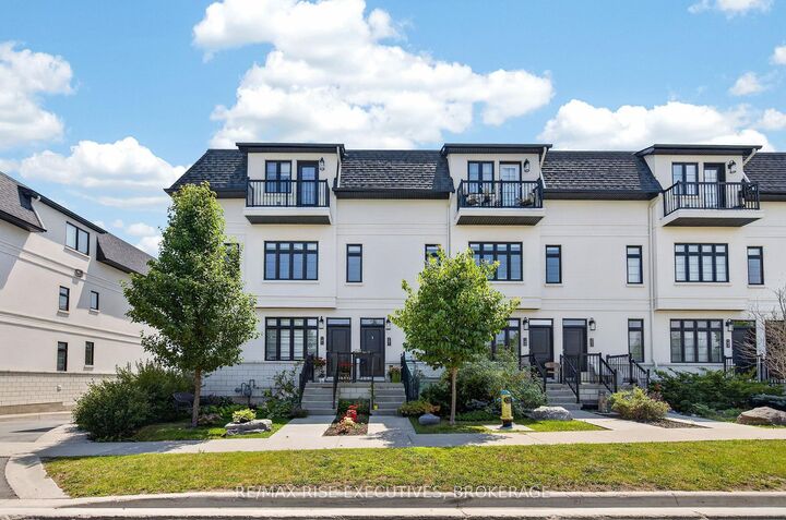 Property Photo:  1015 Terra Verde Way 201  ON K7P 0T8 