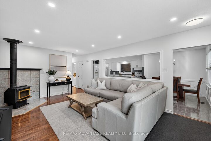 Property Photo:  60 Wexford Avenue  ON N5V 1L9 