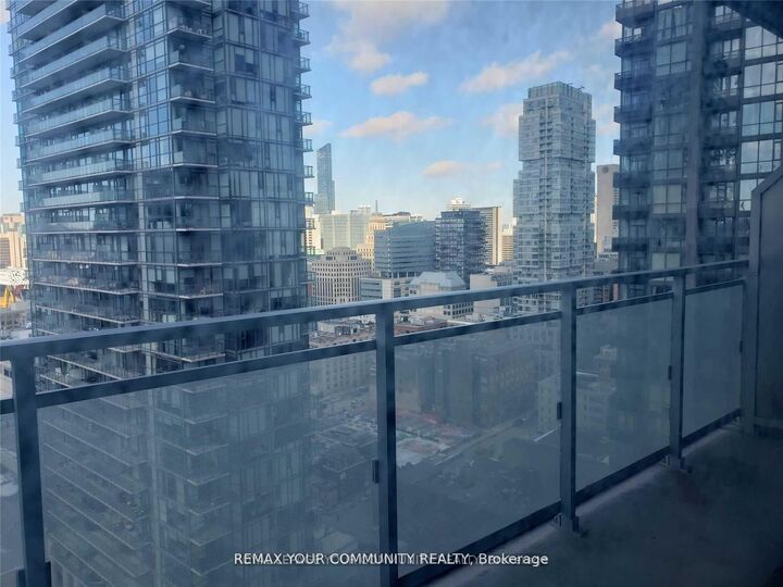 Property Photo:  21 Widmer Street 2302  ON M5V 0B8 