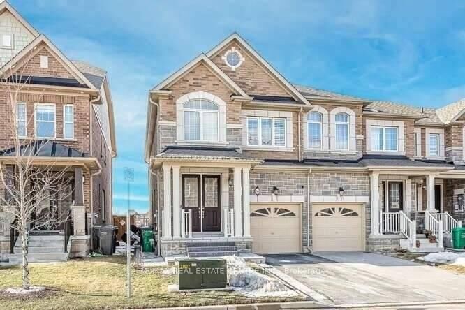 Property Photo:  68 Fann Drive  ON L7A 4L5 