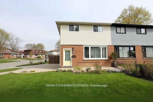 Property Photo:  376 Dwight Avenue  ON L1J 1K9 
