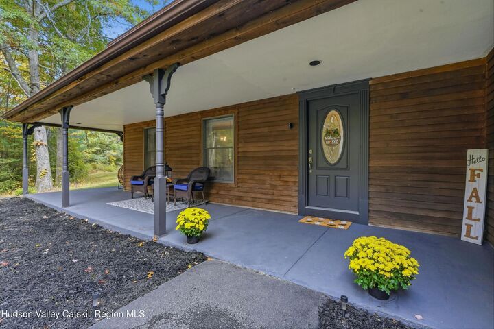 Property Photo: 25 Old Farm NY 12481