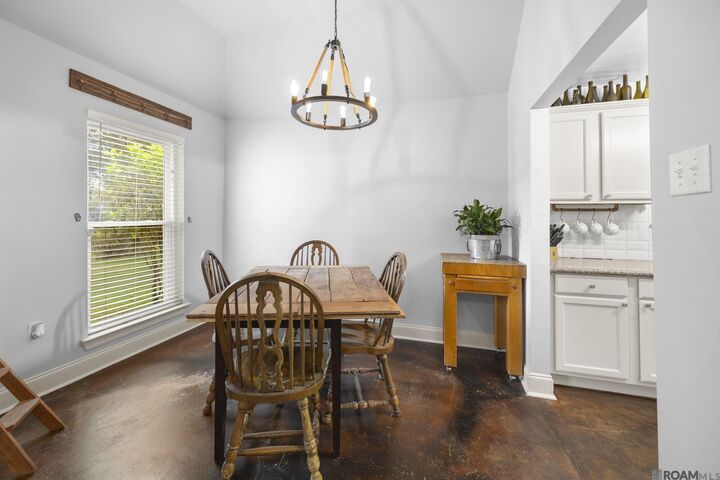Property Photo: 17457 Deer Lake Ave LA 70816