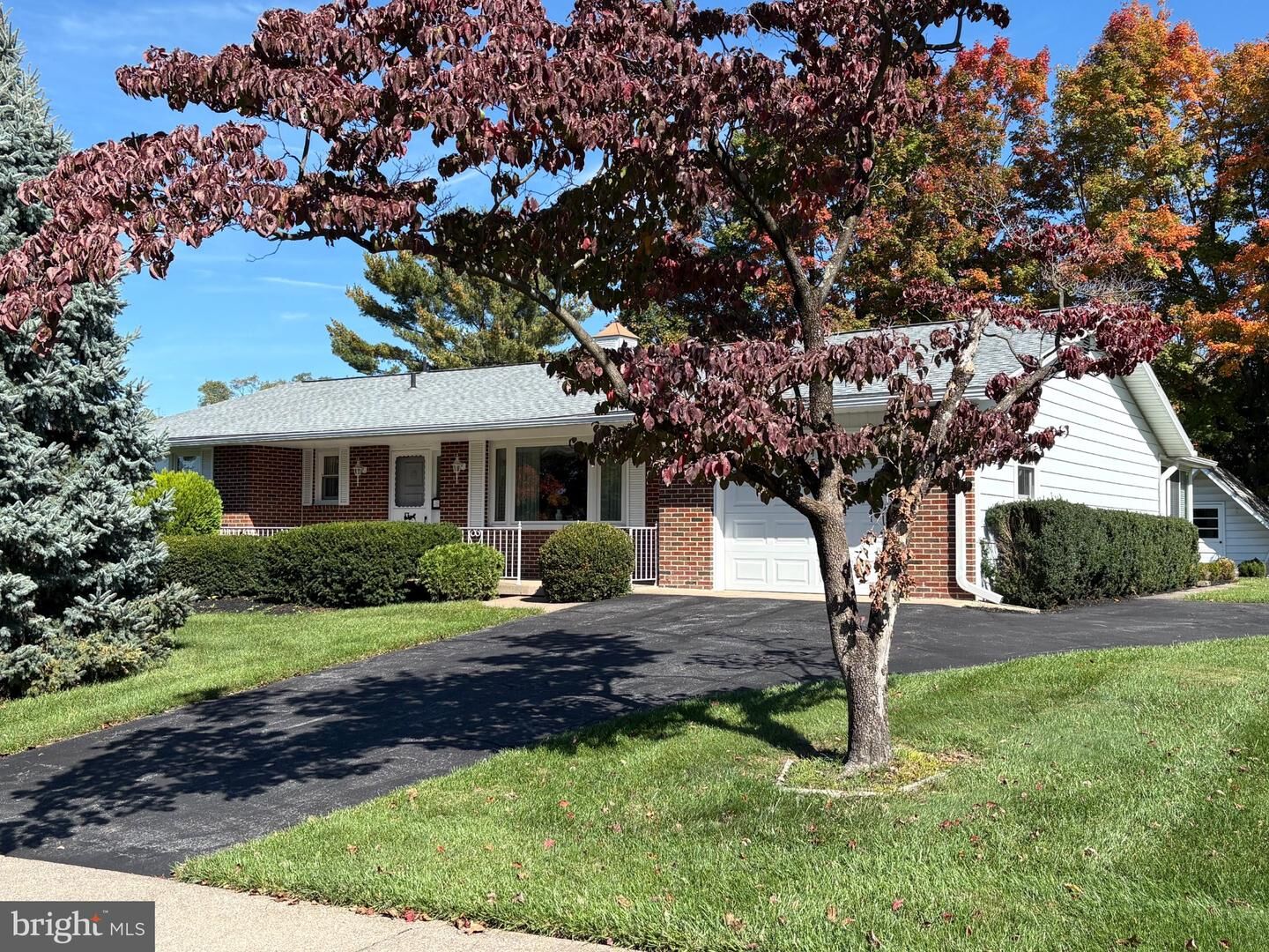 Property Photo:  245 Deerfield Road  PA 17011 