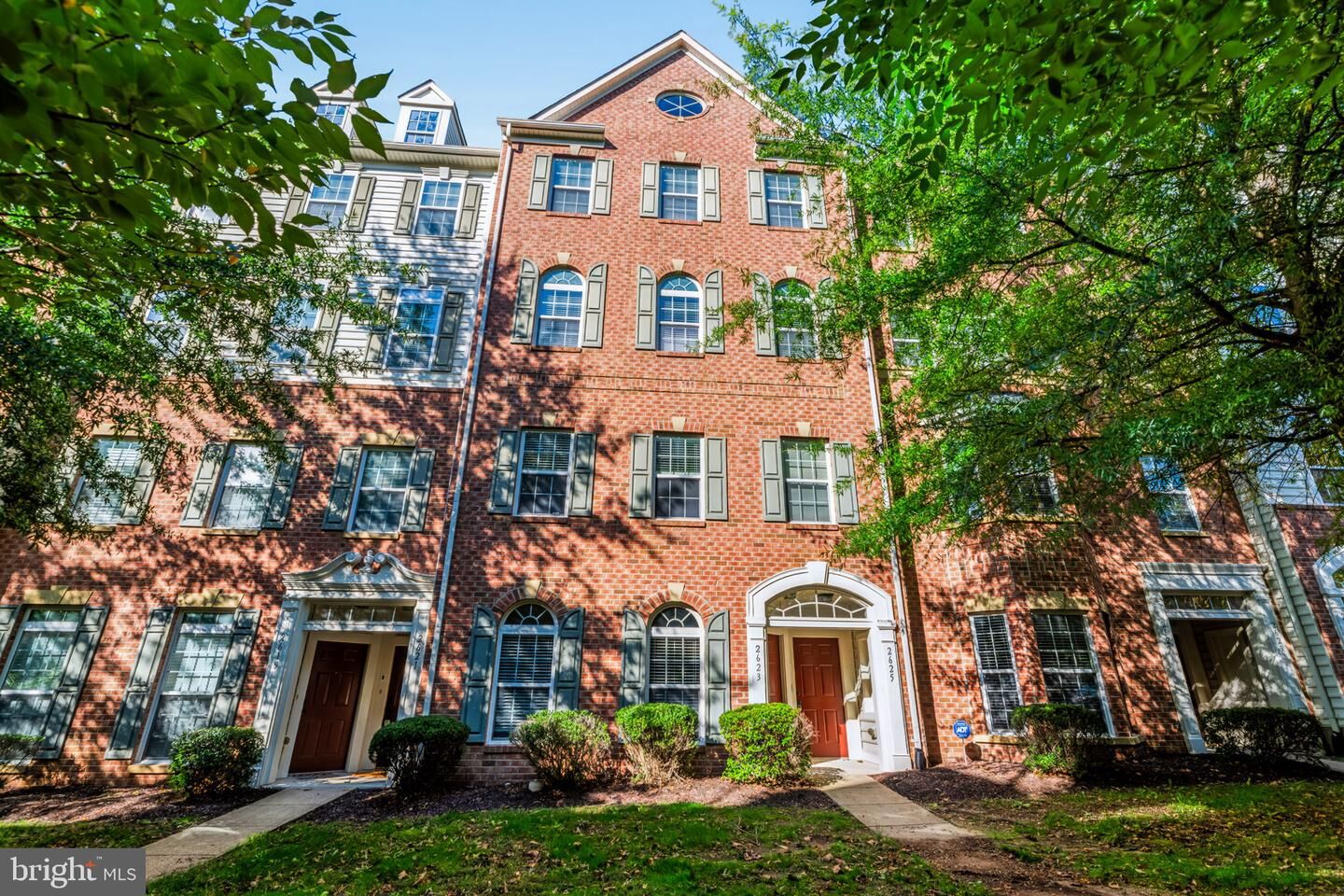Property Photo:  2625 Eastbourne Drive  VA 22191 