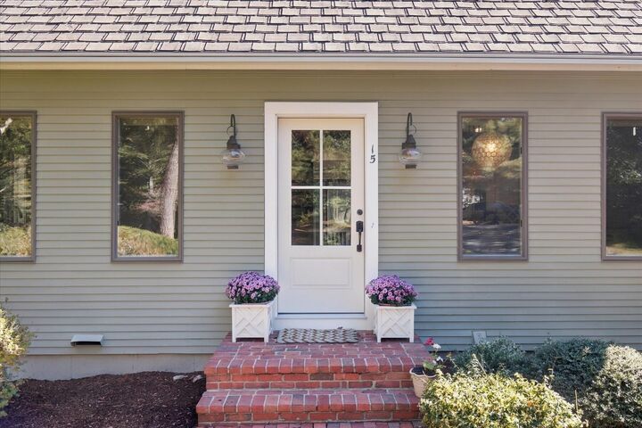 Property Photo:  15 Sheep Pasture Way  MA 02563 