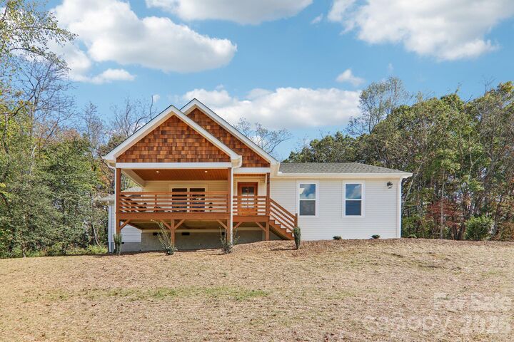 Property Photo:  129 Lincoln Ridge Drive 3  NC 28715 