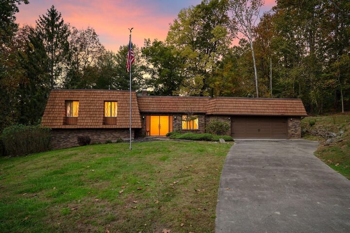 Property Photo:  5220 Hampton Court  OH 43701 