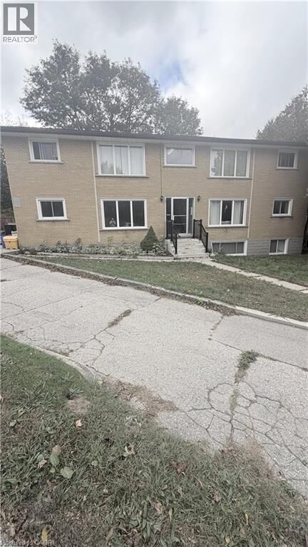 Property Photo: 69 Tannery Street West 3 ON N3C 1H2