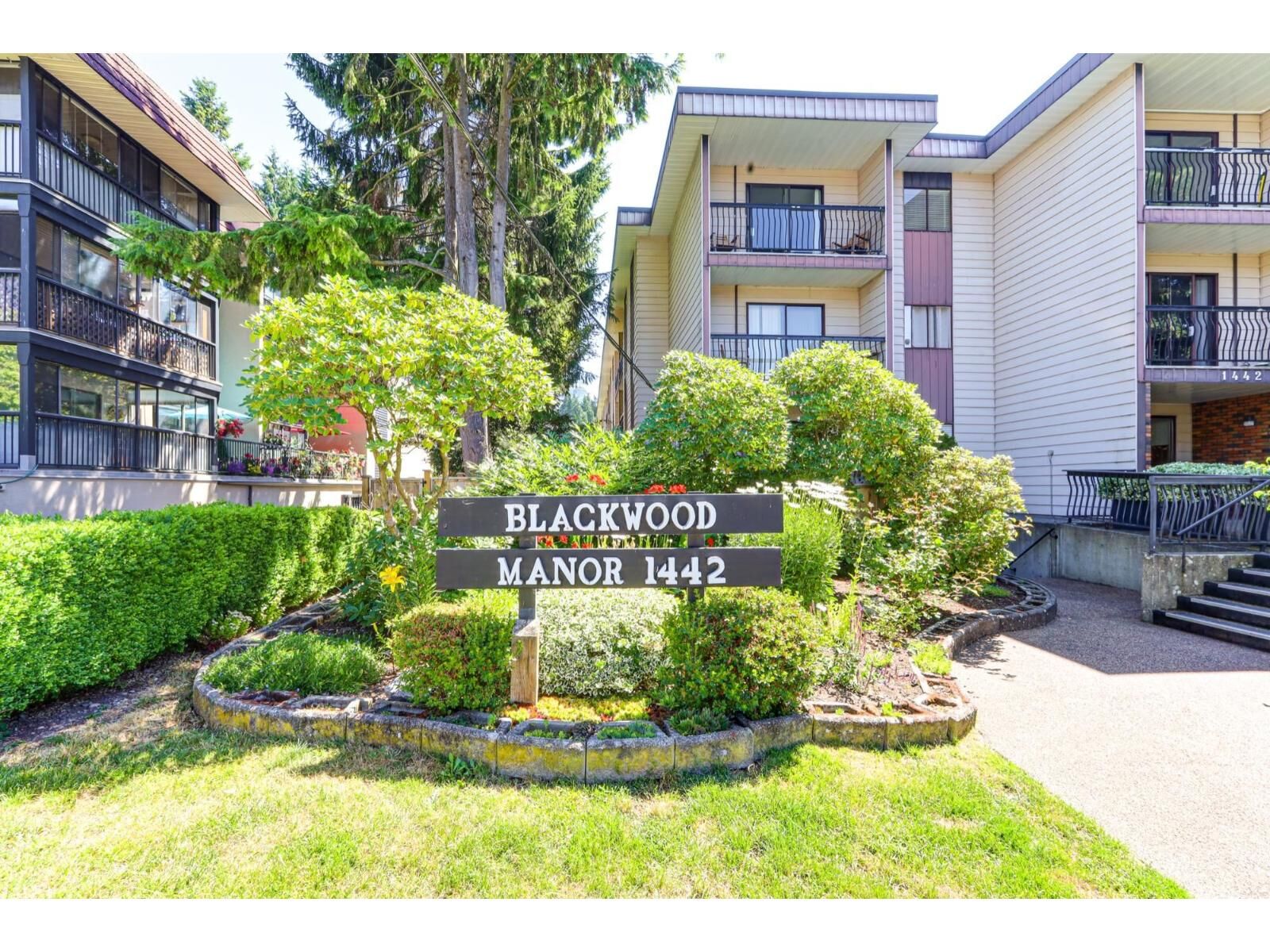 Property Photo:  1442 Blackwood Street 119  BC V4B 3V5 