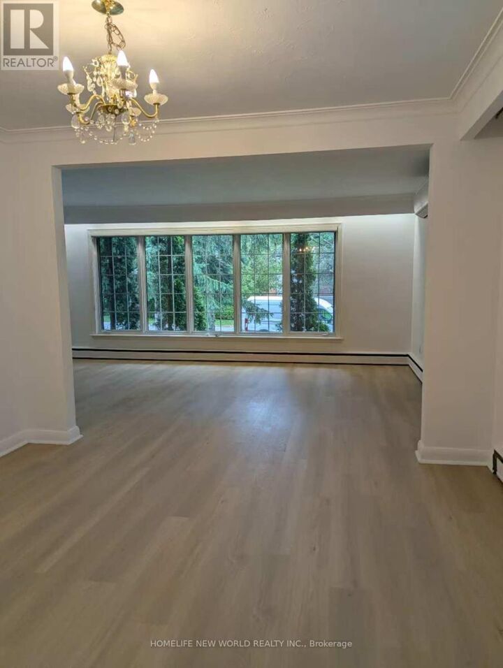 Property Photo:  10 Millgate Crescent  ON M2K 1L6 