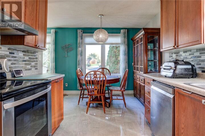 Property Photo:  2337 Grenoble Street  ON P3A 4V9 
